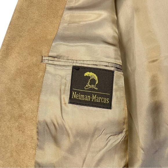 Vintage Neiman Marcus Men's Suede 2 Button Blazer Tan Size 42 - Picture 4 of 11